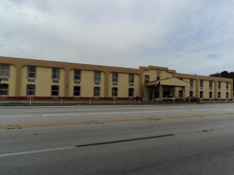 Travel Inn Winter Haven Buitenkant foto