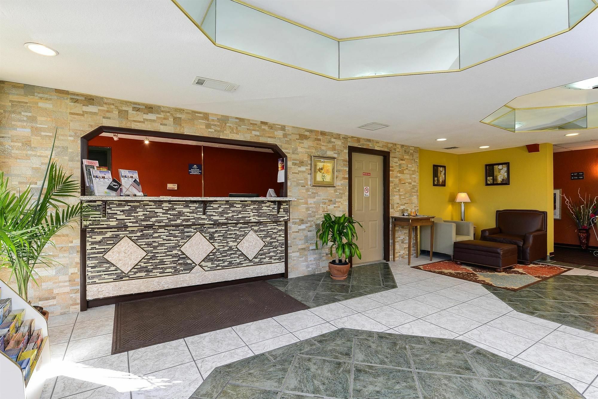 Travel Inn Winter Haven Buitenkant foto